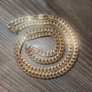 ‼️SOLD‼️ Gold Cuban Link Chain